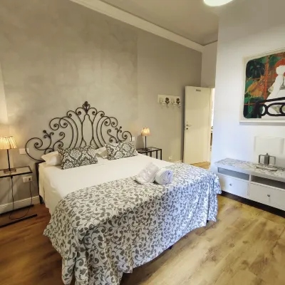 B&B Barbera 35 Hotel dekat Museo Stibbert