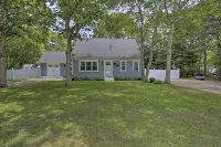 5 Mi to Beach: Cape Cod Getaway w/ Grill - Wifi