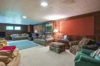 15 Mi to Downtown Minneapolis Retreat on 5 Acres