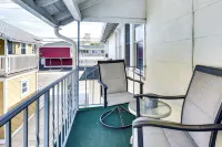 Pet-Friendly Apartment in Wildwood < 1 Mi to Beach - Pet friendly