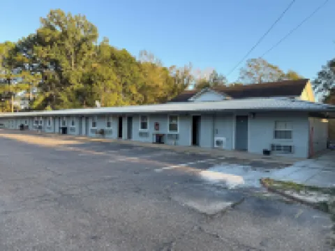 American Inn Motel Hotels in Many