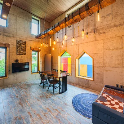 Jeju Miss Mr Pension (Extra Charge for Private Hinoki Tub) Hotel berhampiran Gua Manjanggul