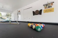 Punta Aguila Beach House/Pool/ Billiard Table/ 7 Beds + 2 Private Rooms