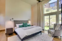 Avon Vacation Rental w/ Hot Tub & Mountain Views! - WiFi