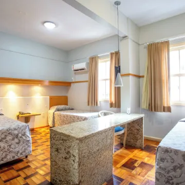 Oscar Hotel Отели рядом с достопримечательностью «Лестница Росариу»
