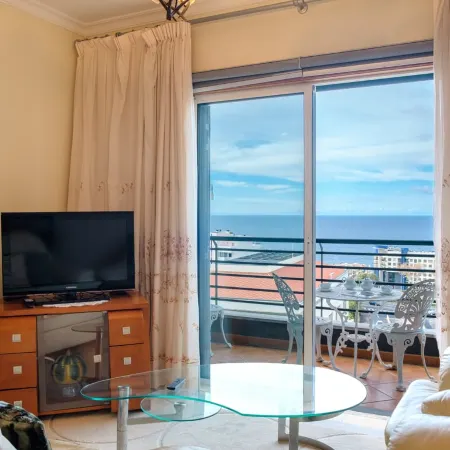 GuestReady - Sea View Nest in Funchal