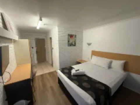 Budget Motel