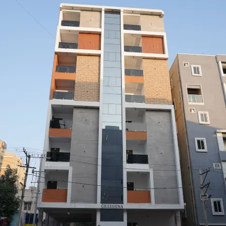 Ustay Hotels, Madhapur Отели рядом с достопримечательностью «Торговый центр Inorbit»
