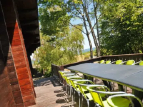 Inviting Holiday Home, Near Cave of Lorette, Namur and Parc Naturel Rgional des Ardennes Hotels in Houyet