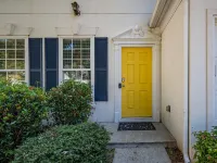 Pet-friendly 3BR w Porch & Grill Weekday Deals! Hotels in Woodstock