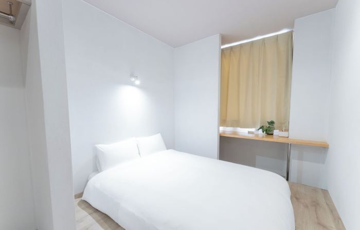 Atic Guesthouse
