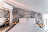Luxury Seaview Rooftop by The First
