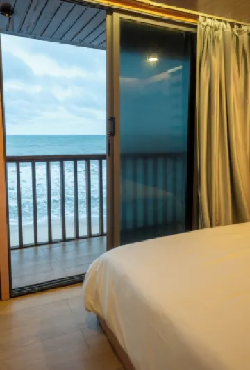 Selah Beach Cabins Hotels in 