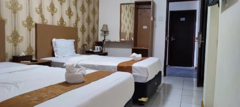De'Pratnya Hotel Hotel di Kediri