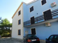 Apartments Miljenka