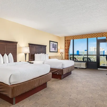 Pier House 60 Clearwater Beach Marina Hotel