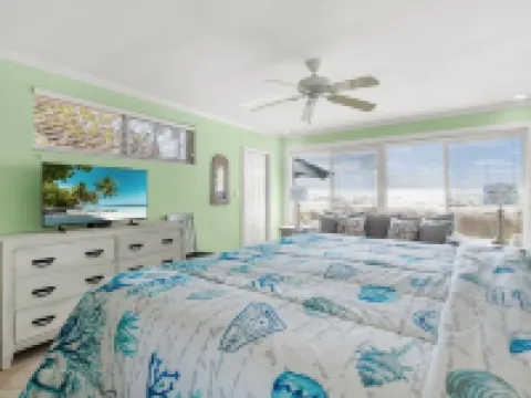 Las Hermanas 1 Hotels in Longboat Key