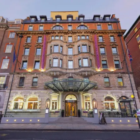 The Memoir Club, Formerly Ambassador Bloomsbury Отели рядом с достопримечательностью «Старый город»