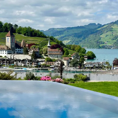 Belvédère Strandhotel Hotels near Town of Spiez