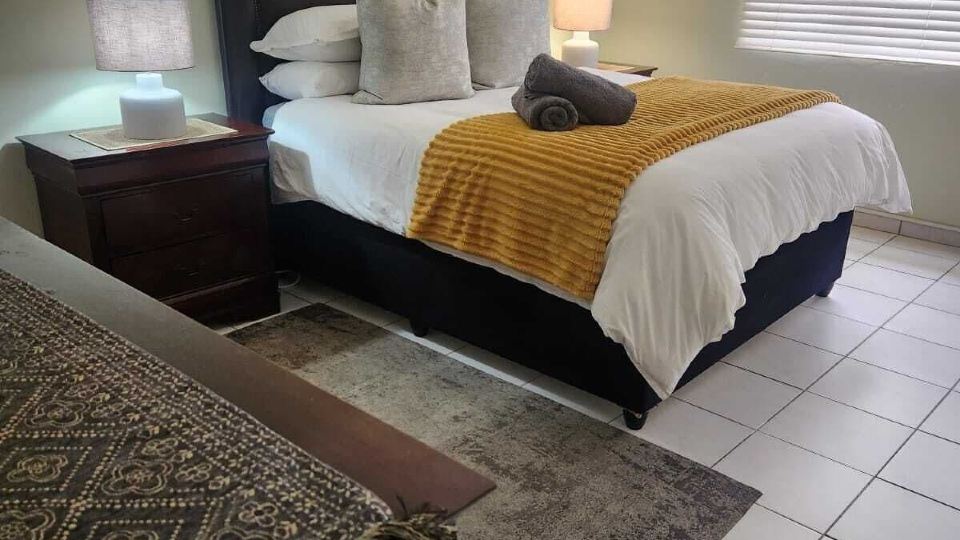 12 Saddleback Village