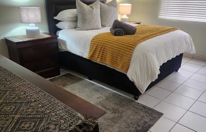 12 Saddleback Village