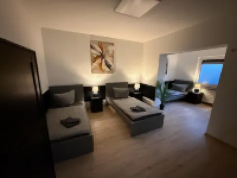 Blauer Stein - Now- fr21-Haus Hoteles en Siegburg