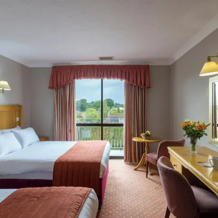 Lakeside International Hotel