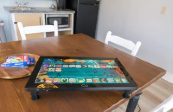 Rustic Awesome 4BR Lodge w Game Room Fire Pit