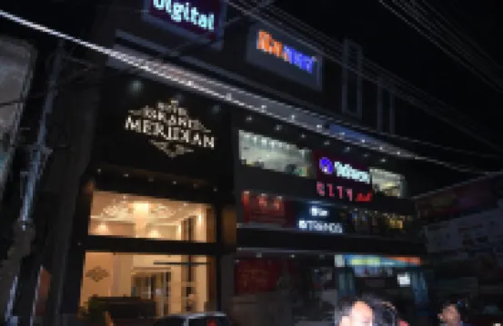 Hotel Grand Meridian Hôtels à : 