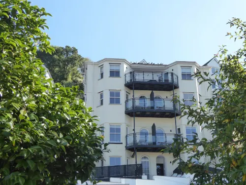 Harbour View Apartment - Pet friendly