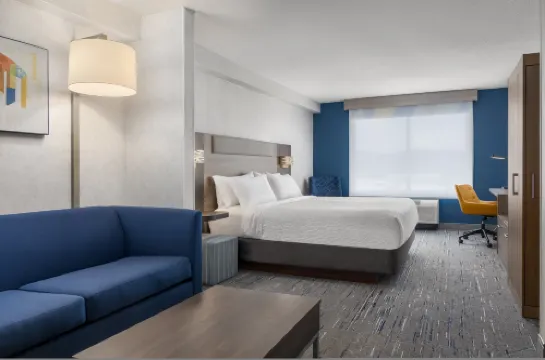 Holiday Inn Express & Suites HUNTSVILLE - MUSKOKA by IHG