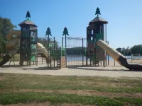 Large furnished cottage with terrace Hotels in Beynat
