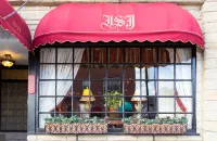 Inn at St John Portland in-Town Hotel di 