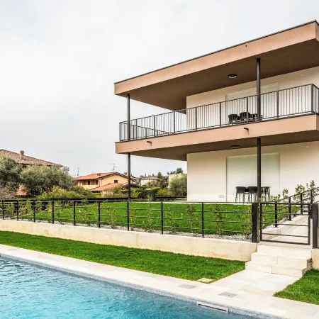 Ariom Apartments