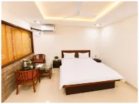 Goroomgo Heavens Guest House Haridwar