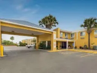 The Plaza at North Beach Corpus Christi Hotels near Texas State Aquarium
