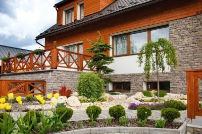 ชาเลต์ เมาน์เทน วิว โนวา เลสนา โรงแรมใน