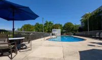 Hampton Inn Madison Huntsville Airport - Pools