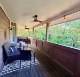 Charming and Private 3-bedroom house by Saylorville Lake, North of Johnston - Boutique