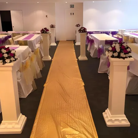 Manukau Hotel & Conference Centre Отели рядом с достопримечательностью «Тематический парк Конец Радуги»