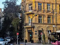 ALARA Inn HOSTEL & HOTEL Hotel in zona Piazza delle fontane