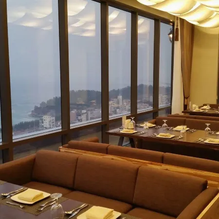 Hyunjin Tourist Hotel