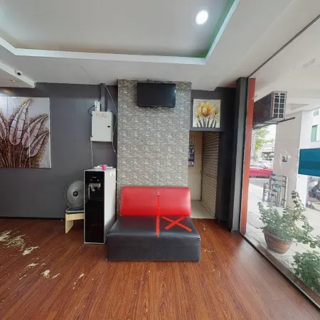 V Hotel Sri Gombak (Previously MyHome Hotel)