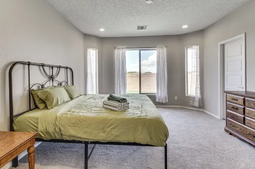 Suburban Santa Fe Home Near Main Street & I-25 - Wifi