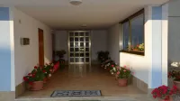 Charming Flat Close to the Beach