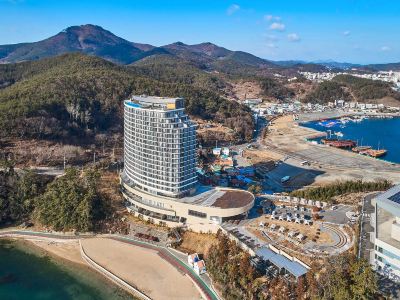 Stanford Hotel&Resort Tongyeong