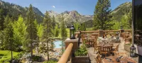Everline Resort and Spa, Lake Tahoe - Rooftop Pools
