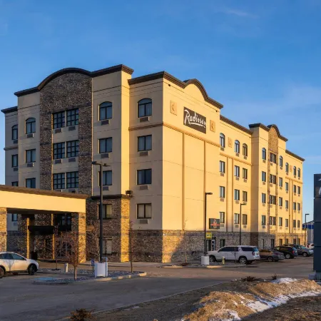 Revolution Hotel