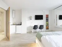 NXT Park Hamburg Hotels near HSV Museum