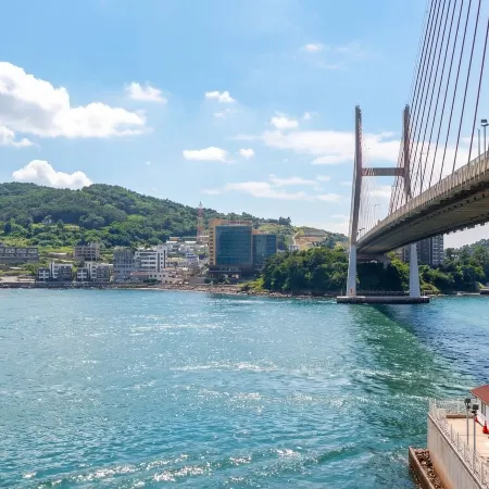 Yeosu Turtle Ship Pension Отели рядом с достопримечательностью «Музей Хендрика Хамеля»